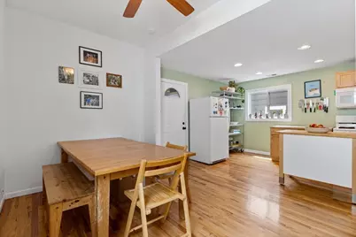 2735 N Ridgeway Avenue, Chicago, IL 60647 - Photo 11