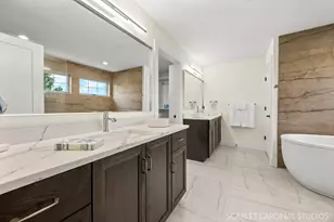 835 Avon Ct, Glen Ellyn, IL 60137 - Photo 11
