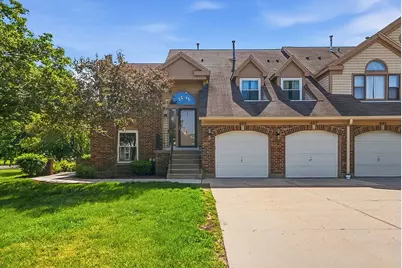 489 Banyan Tree Lane, Buffalo Grove, IL 60089 - Photo 1