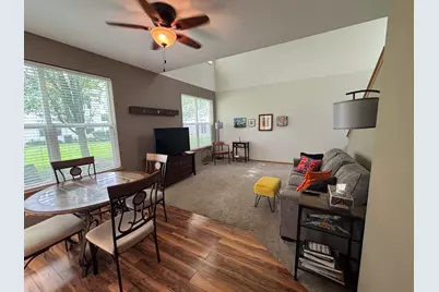 1523 Grand Drive #310-2, Dekalb, IL 60115 - Photo 9