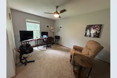1523 Grand Drive #310-2, Dekalb, IL 60115 - Photo 19