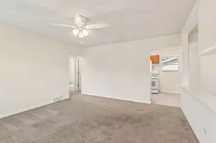 2716 Mohawk Rd, Waukegan, IL 60087 - Photo 5