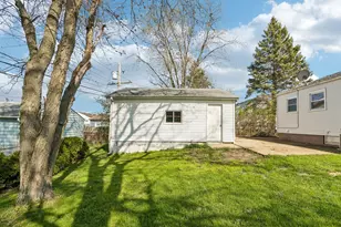 2716 Mohawk Rd, Waukegan, IL 60087 - Photo 25