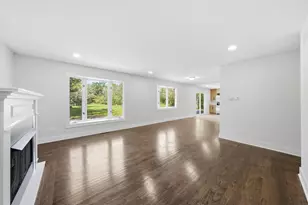 1271 Edmonds Ave, New Lenox, IL 60451 - Photo 3