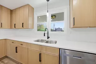 1271 Edmonds Ave, New Lenox, IL 60451 - Photo 13