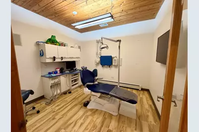 134 W State Street, Sycamore, IL 60178 - Photo 23