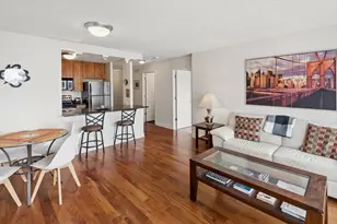 30 E Huron St, Chicago, IL 60611 - Photo 11