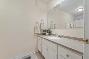 1253 Reading Ct, Wheaton, IL 60189 - Photo 21