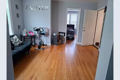 10941 S Wentworth Avenue, Chicago, IL 60628 - Photo 3