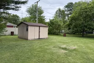 318 N 2nd Rd, Tonica, IL 61370 - Photo 17