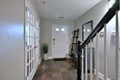 1192 S Clarence Avenue #3, Oak Park, IL 60304 - Photo 11