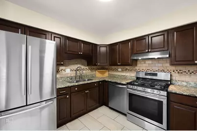 1914 Flintshire Drive #1914, Schaumburg, IL 60194 - Photo 9
