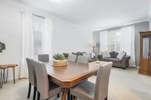 8512 Buckingham Rd, Joliet, IL 60431 - Photo 15