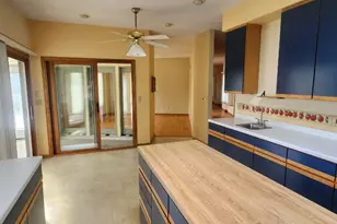 1814 Hickory Ln, Dixon, IL 61021 - Photo 15