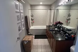 1546 N Orleans St, Chicago, IL 60610 - Photo 17
