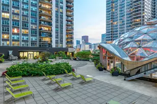 400 E Randolph St, Chicago, IL 60601 - Photo 23