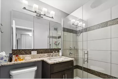 400 E Randolph Street #1518, Chicago, IL 60601 - Photo 15