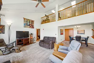 8505 Woodward Ave, Woodridge, IL 60517 - Photo 7