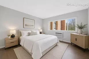 300 Claymoor Rd, Hinsdale, IL 60521 - Photo 19