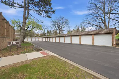 300 Claymoor Road #2E, Hinsdale, IL 60521 - Photo 29
