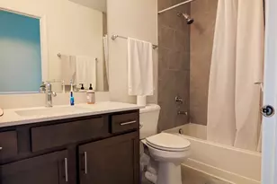3S513 Barkley Ave, Warrenville, IL 60563 - Photo 21