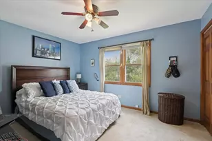 1902 Pine Meadow Ct, Gurnee, IL 60031 - Photo 23