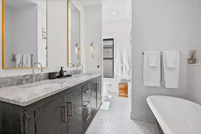 1428 N Bell Avenue, Chicago, IL 60622 - Photo 17