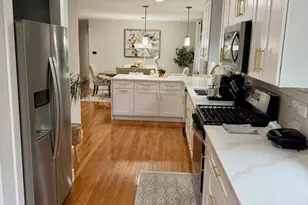 832 Leahy Circle, Des Plaines, IL 60016 - Photo 9