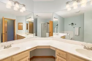 104 Thistle Ct, Schaumburg, IL 60194 - Photo 37