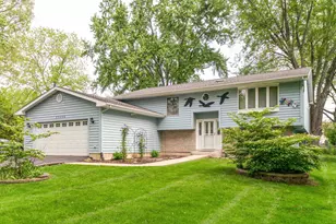 25486 W Chesney Dr, Lake Villa, IL 60046 - Photo 1