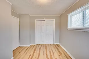 1015 N Broadway St, Joliet, IL 60435 - Photo 9