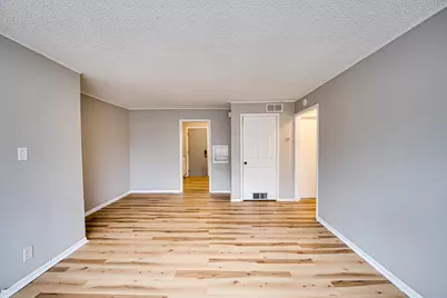 1015 N Broadway Street #D, Joliet, IL 60435 - Photo 3