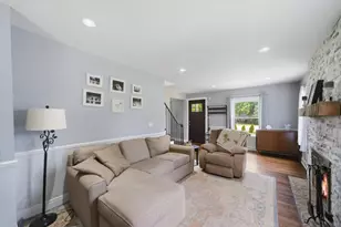 306 N Elmhurst Rd, Prospect Heights, IL 60070 - Photo 5