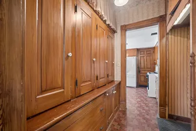 214 S State Street, Elgin, IL 60123 - Photo 11