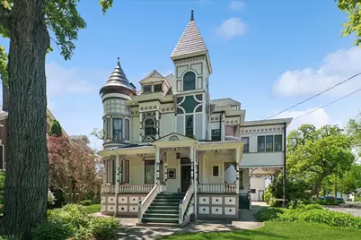 214 S State Street, Elgin, IL 60123 - Photo 1