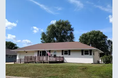 312 E 11th Street, Pecatonica, IL 61063 - Photo 3