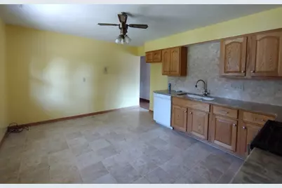 312 E 11th Street, Pecatonica, IL 61063 - Photo 11