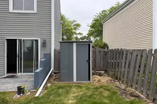 284 Hill Ave, Bartlett, IL 60103 - Photo 35