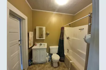 27 Baker Street, Harrisburg, IL 62946 - Photo 7