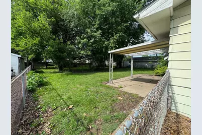 506 E Stevenson Street, Yorkville, IL 62568 - Photo 3