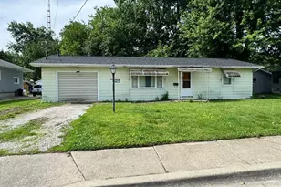 506 E Stevenson St, Yorkville, IL 62568 - Photo 1