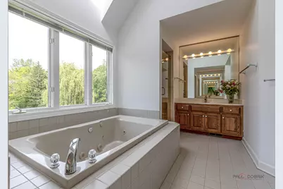 5420 Belmont Court, Libertyville, IL 60048 - Photo 43
