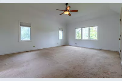 5420 Belmont Court, Libertyville, IL 60048 - Photo 37