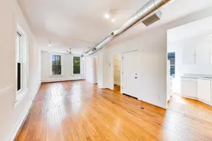 812 W 19th St, Chicago, IL 60608 - Photo 5