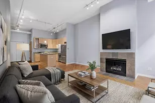 520 W Huron St, Chicago, IL 60654 - Photo 7