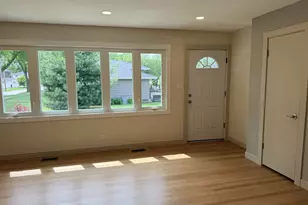624 Prairie Ave, Downers Grove, IL 60515 - Photo 3