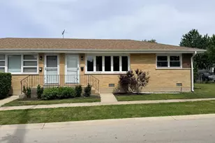 624 Prairie Ave, Downers Grove, IL 60515 - Photo 1