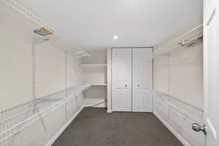 1051 Delta Dr, Elgin, IL 60123 - Photo 35