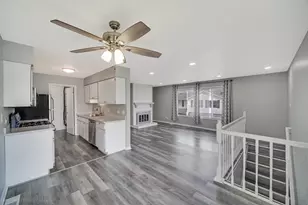 103 Red Barn Rd, Matteson, IL 60443 - Photo 3