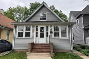 1019 Prospect St, Elgin, IL 60120 - Photo 1